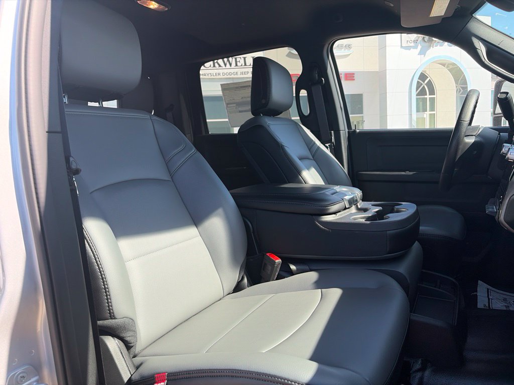2026 RAM 2500 Tradesman - Photo 12