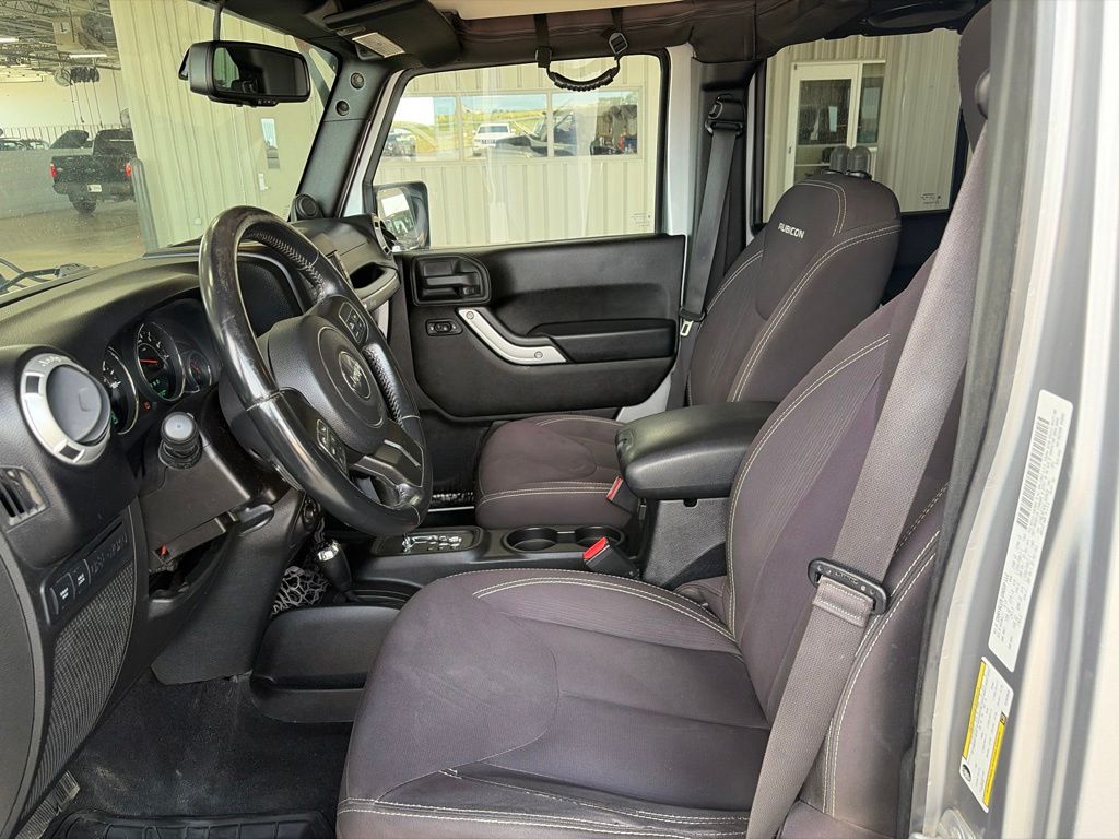 2014 Jeep Wrangler Unlimited Rubicon - Photo 7
