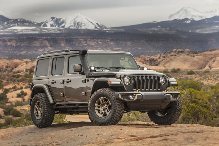 Jeep J-Wagon.jpg