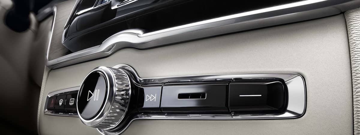 Volvo XC60 Features