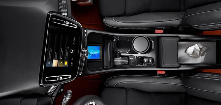 2019 Volvo XC40 Charger