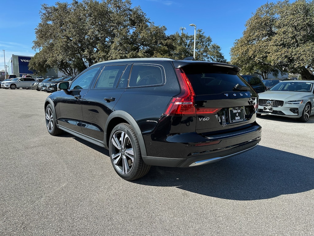 New 2024 Volvo V60 Cross Country For Sale at Volvo Cars of Austin VIN