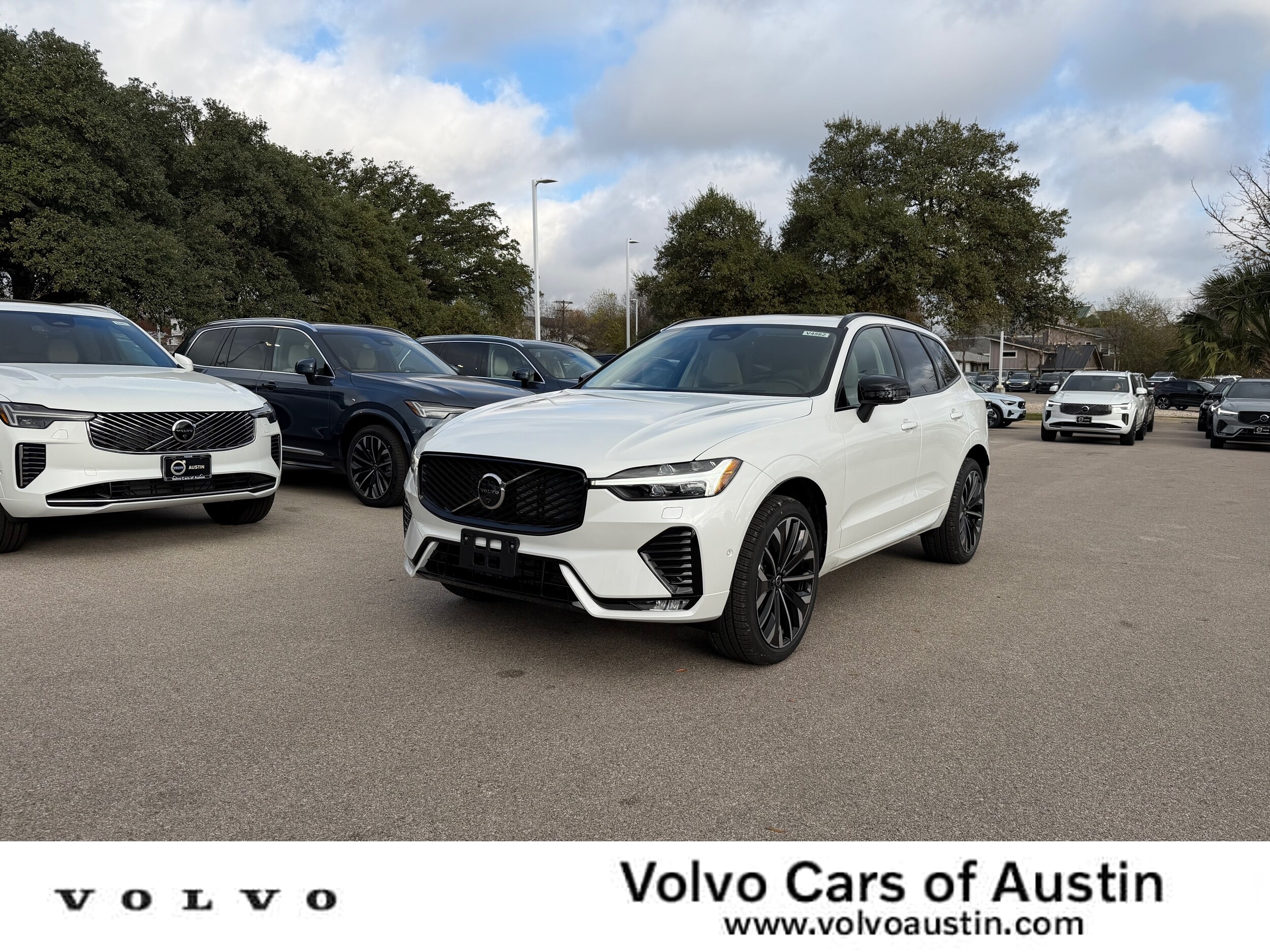 2026 Volvo XC60 Ultra's photo
