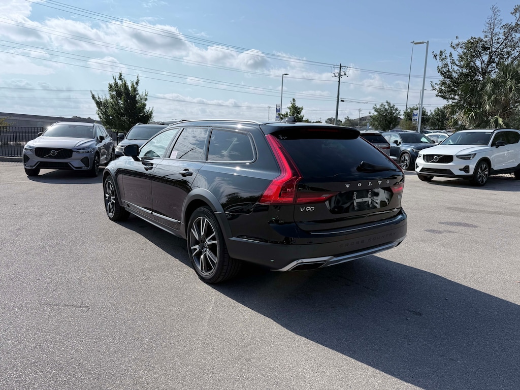 Used 2018 Volvo V90 Cross Country T6 AWD Wagon