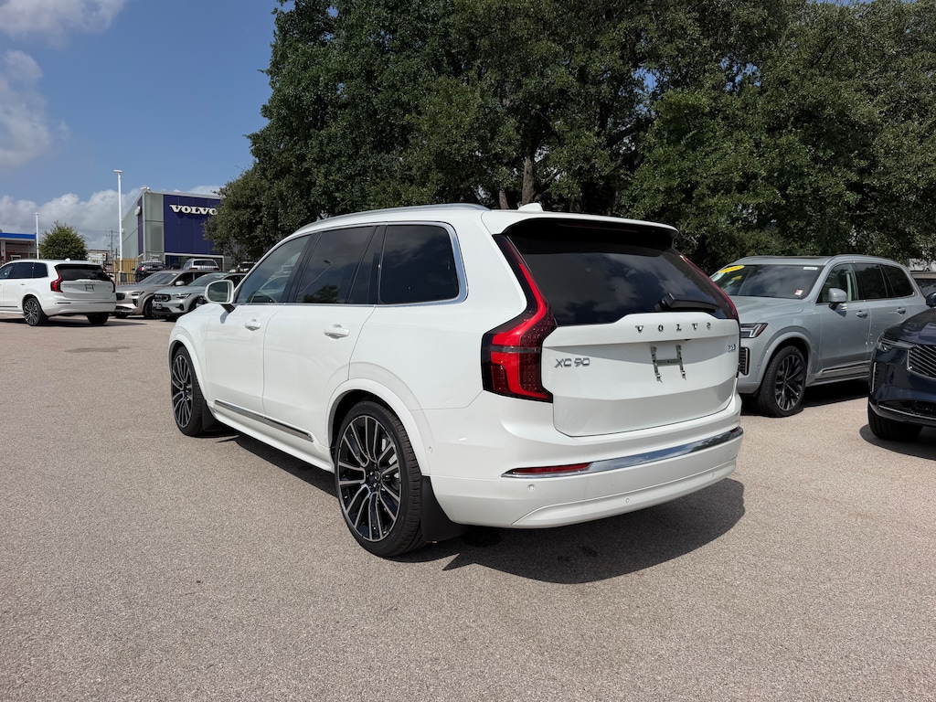 New 2026 Volvo XC90 B6 Plus 7-Seater SUV
