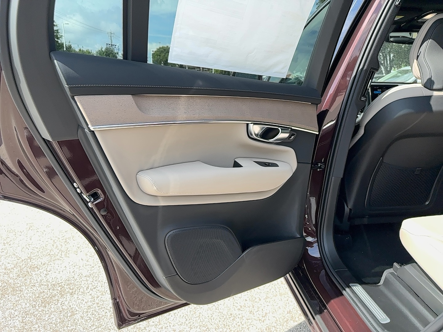 2026 Volvo XC90 Core - Photo 15