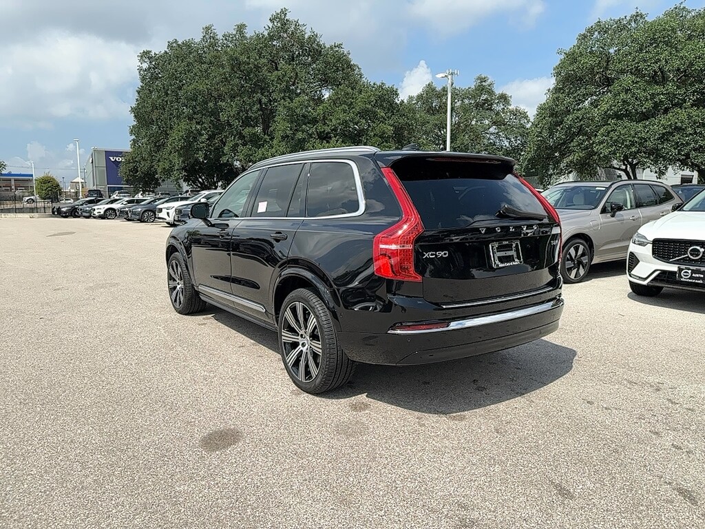 Certified 2025 Volvo XC90 plug-in hybrid T8 Ultra 7-Seater SUV