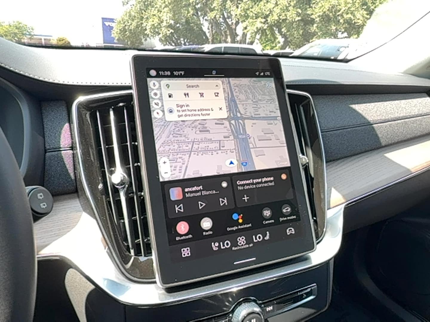 2025 Volvo XC90 Core - Photo 23