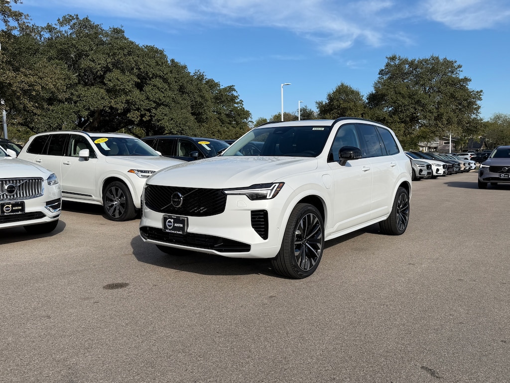 New 2026 Volvo XC90 plug-in hybrid T8 Ultra Dark Theme 7-Seater SUV