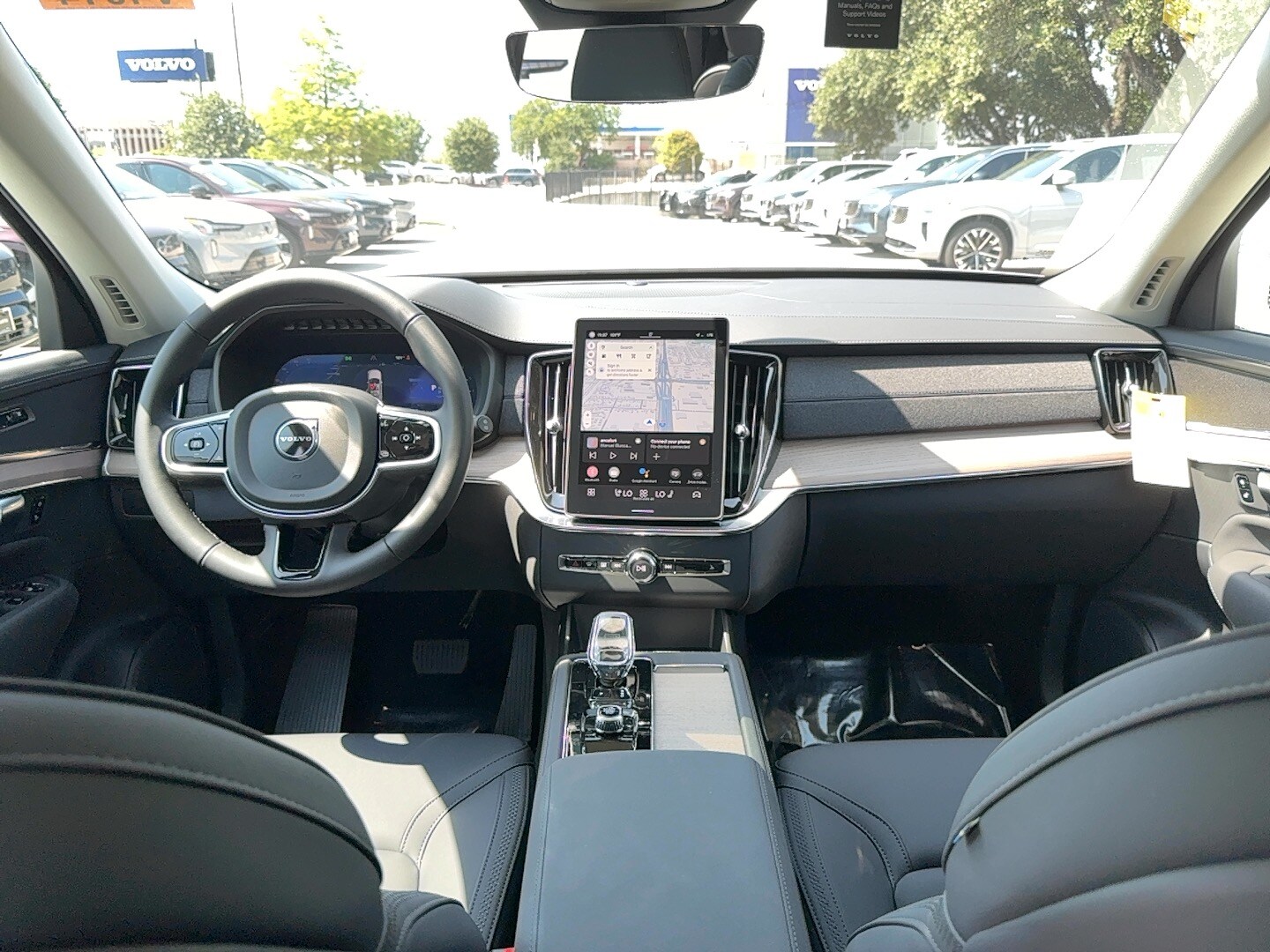 2025 Volvo XC90 Core - Photo 19