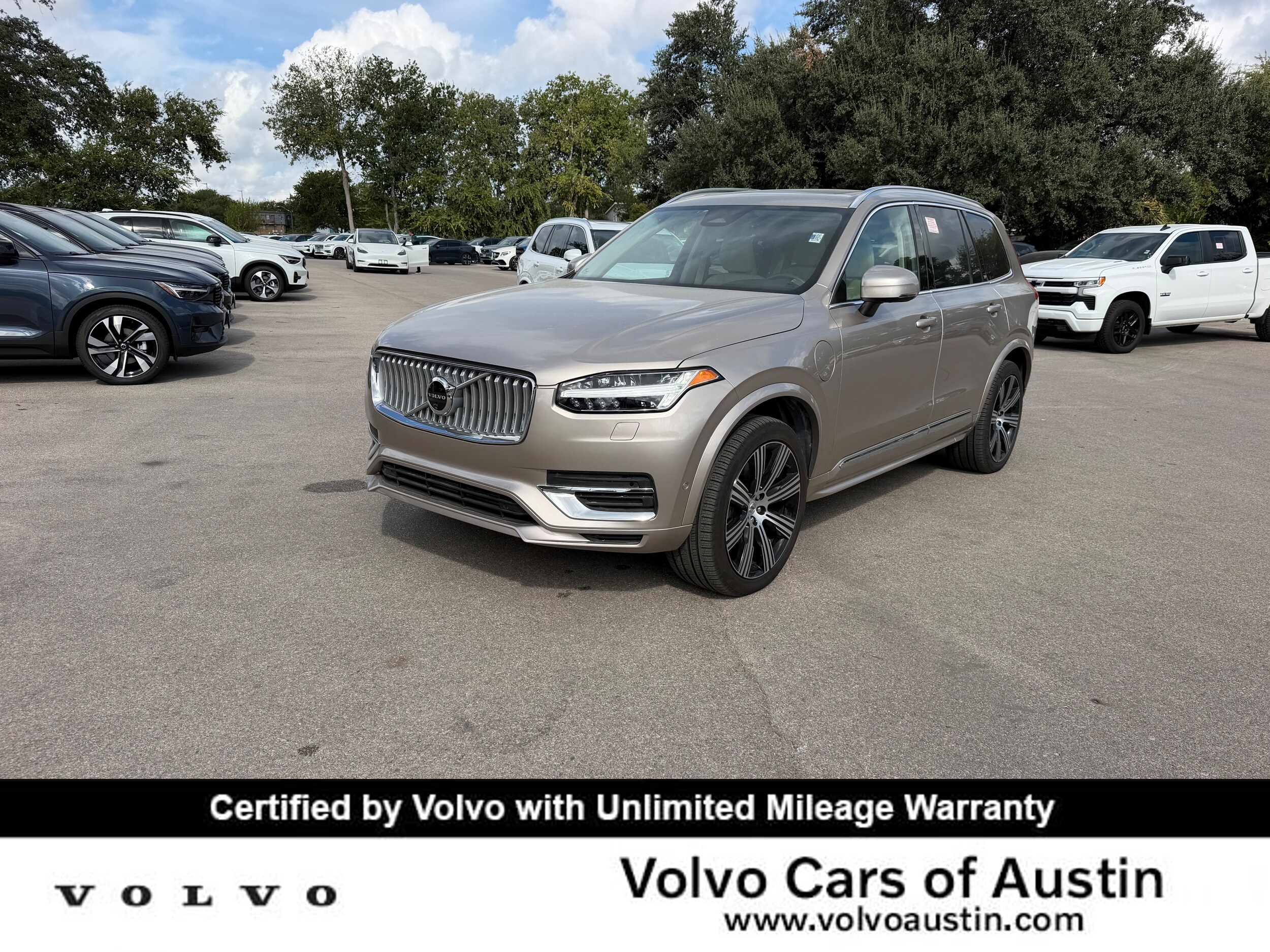  Volvo XC90 plug-in hybrid