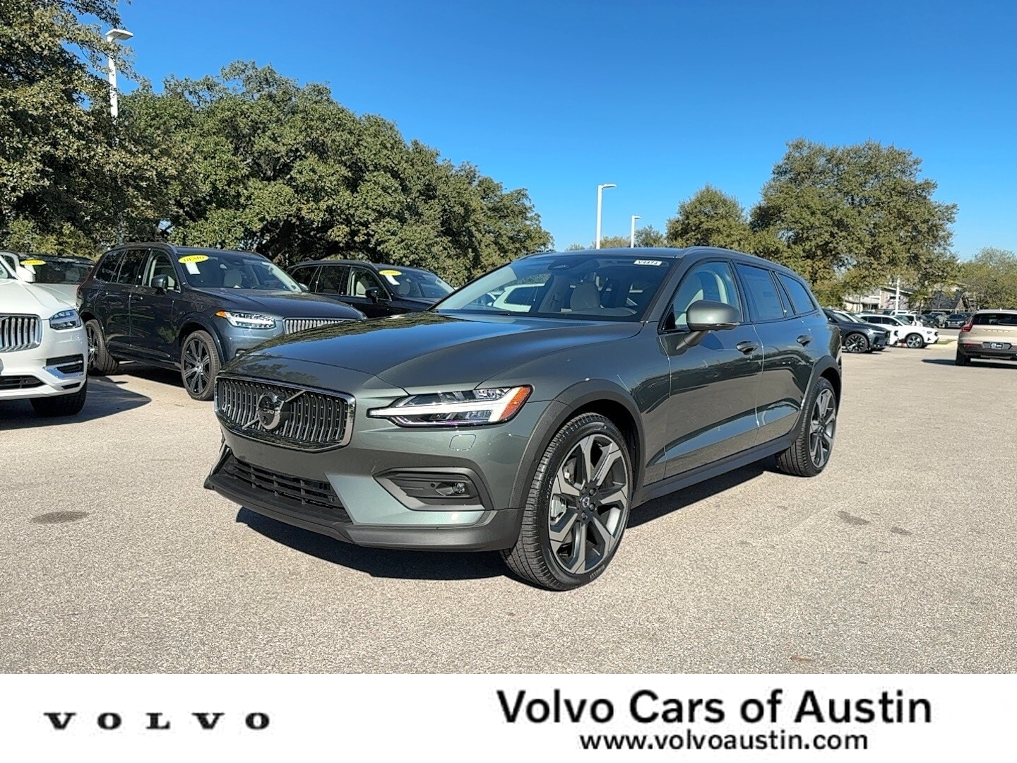 2026 Volvo V60 Cross Country Wagon 
