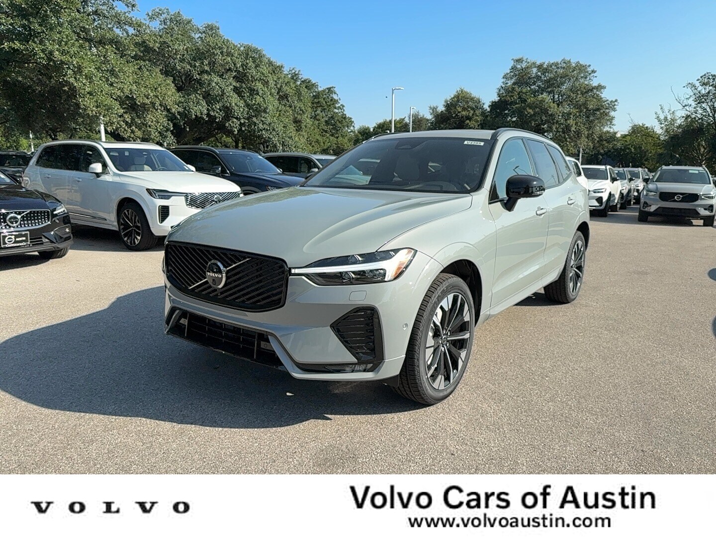 Gray (Vapour Grey) 2026 Volvo XC60 SUV / Crossover All-Wheel Drive 8-Speed Automatic