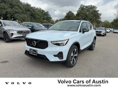 2026 Volvo XC40