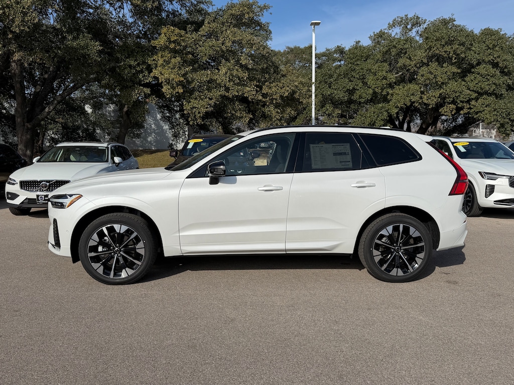 New 2026 Volvo XC60 B5 Plus SUV
