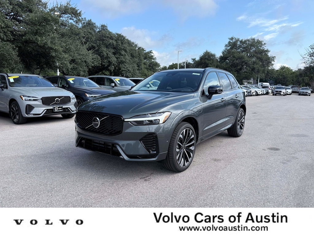 New 2026 Volvo XC60 plug-in hybrid T8 Ultra SUV