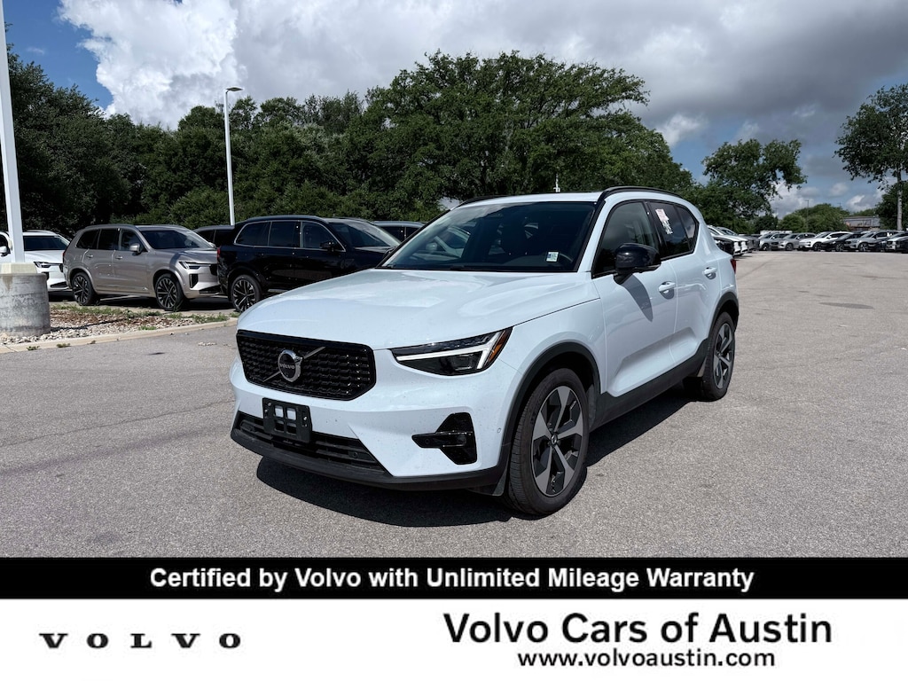 Certified 2026 Volvo XC40 B5 Plus SUV