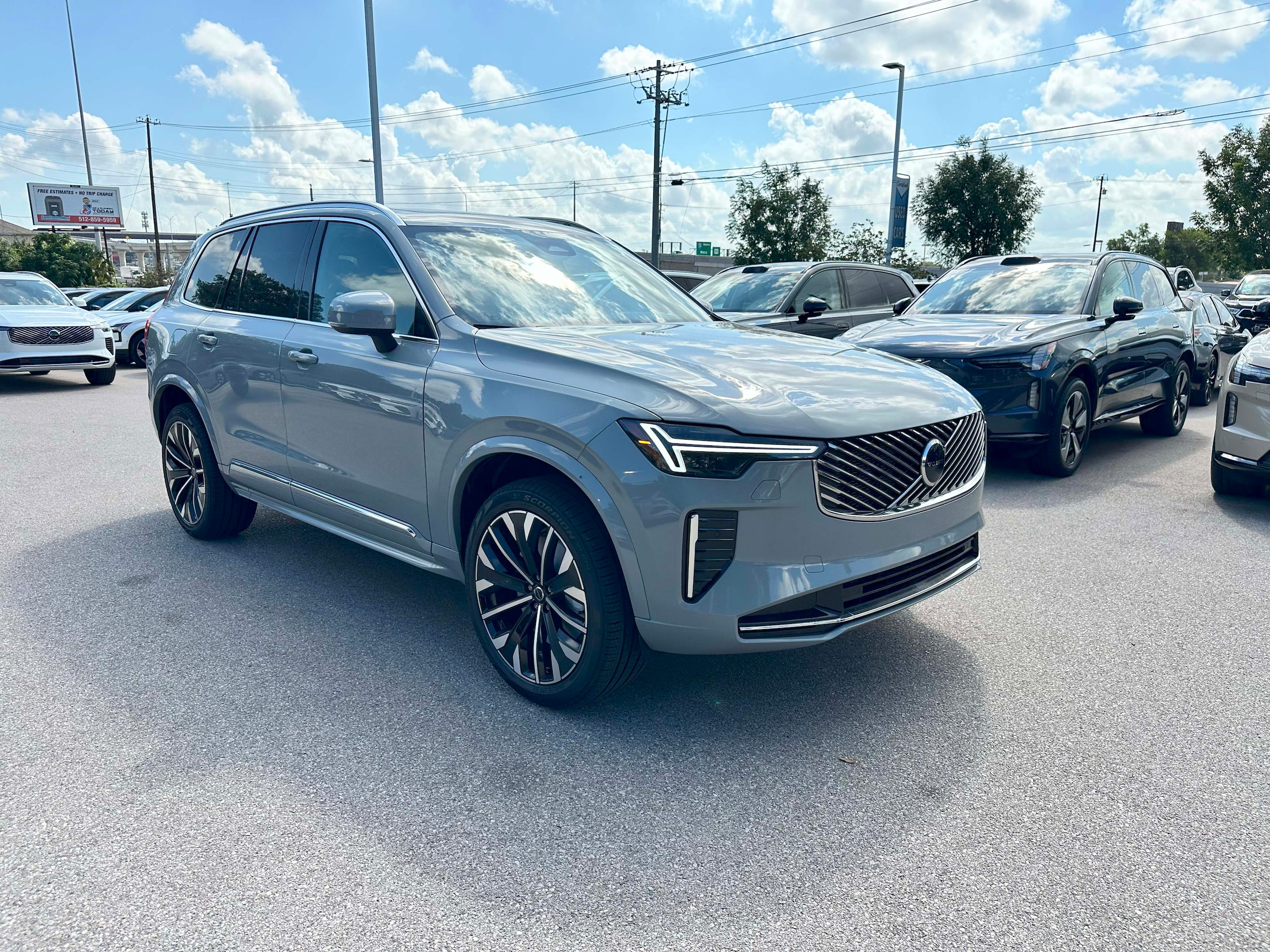 2026 Volvo XC90 Core - Photo 8