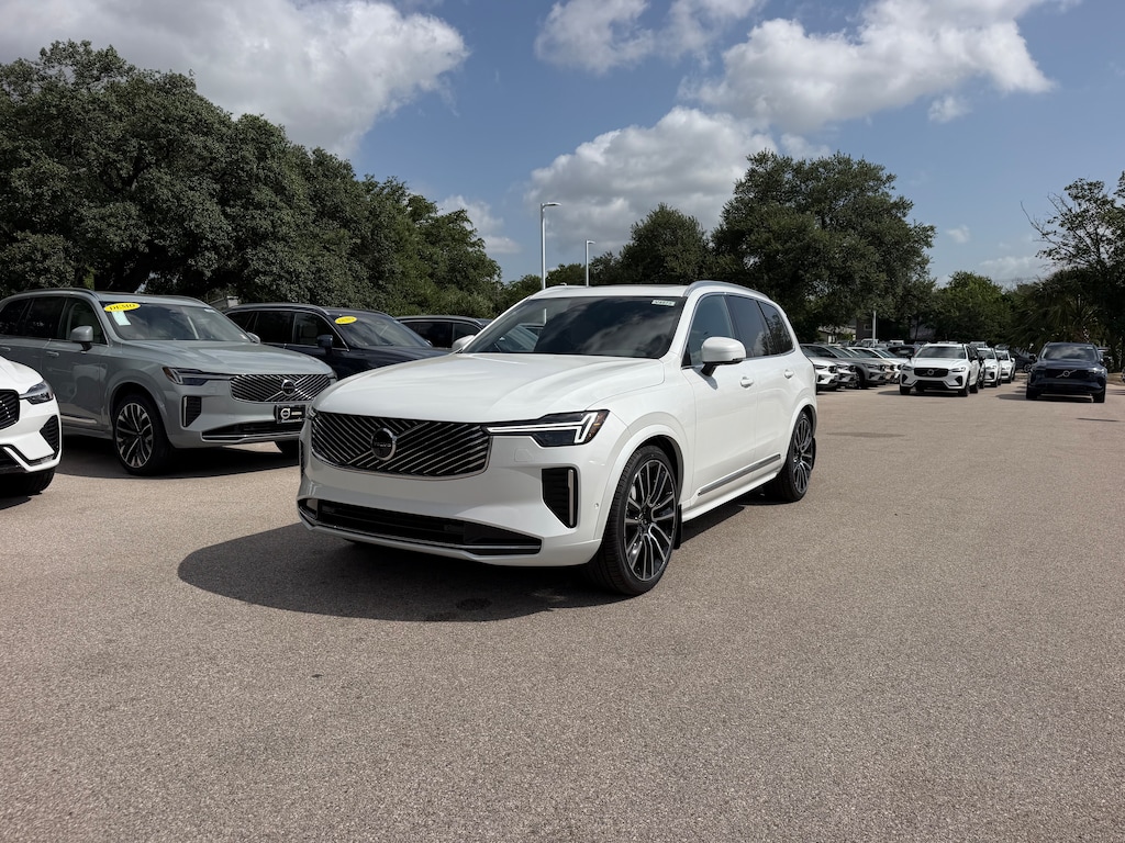 New 2026 Volvo XC90 B6 Plus 7-Seater SUV