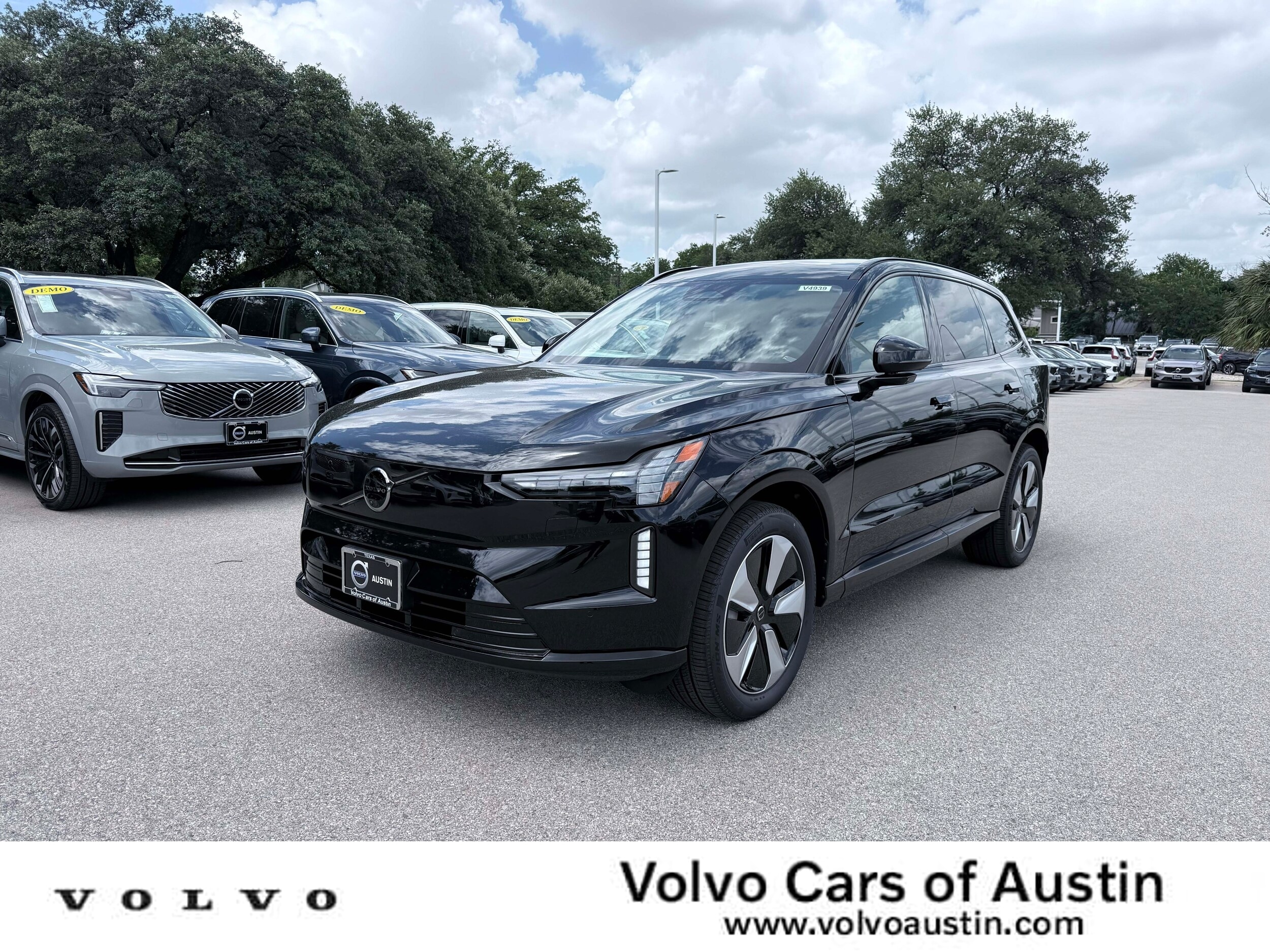 2026 Volvo EX90 Twin Motor Plus 6-Seater's photo