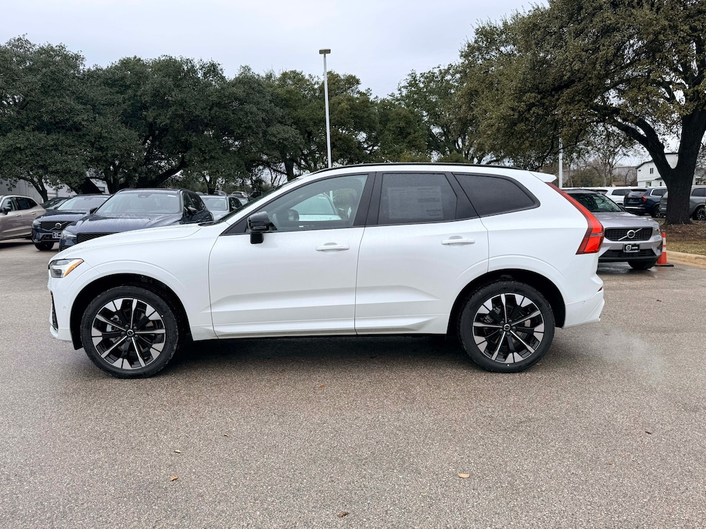 New 2026 Volvo XC60 B5 Plus SUV