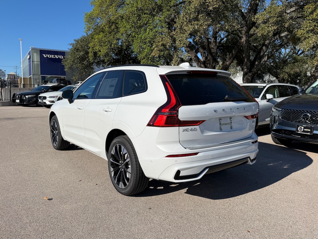 New 2026 Volvo XC60 B5 Plus SUV