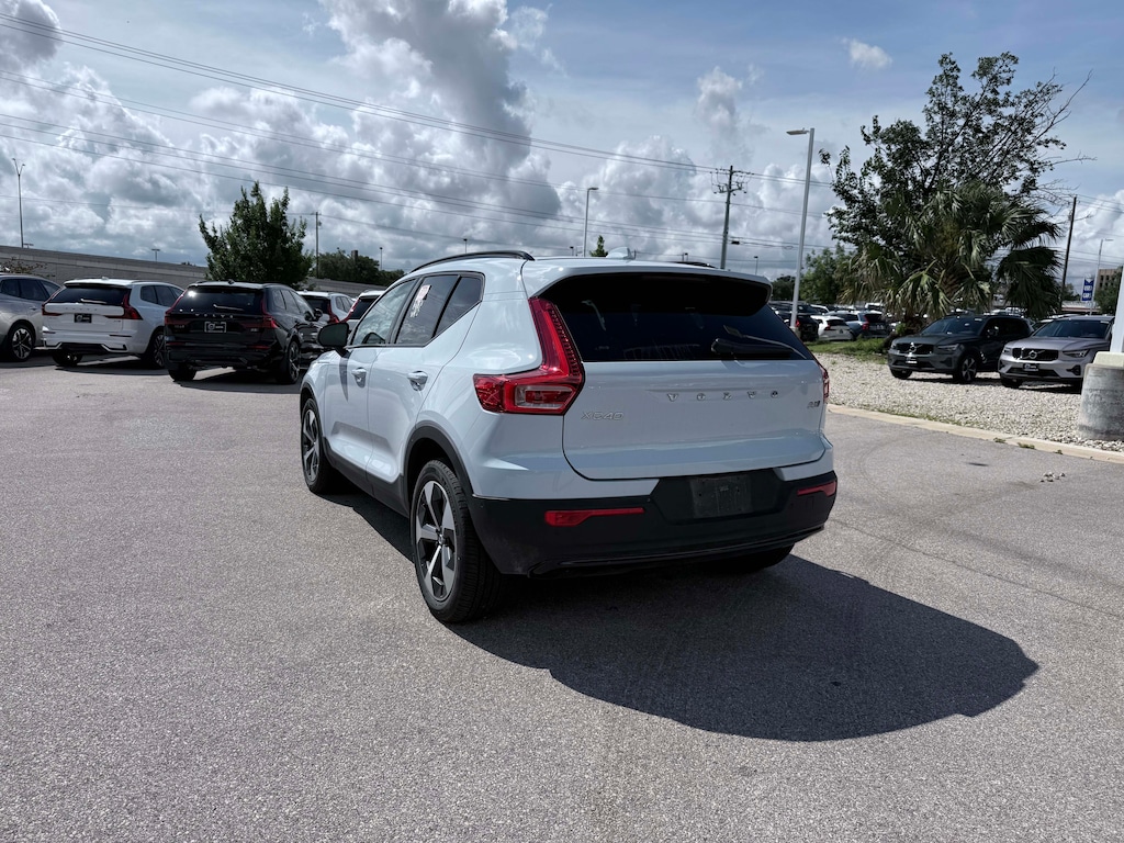 Certified 2026 Volvo XC40 B5 Plus SUV