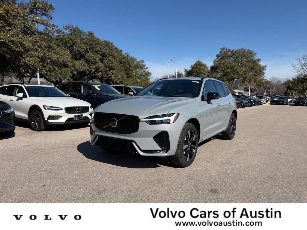 New 2026 Volvo XC60 B5 Core SUV