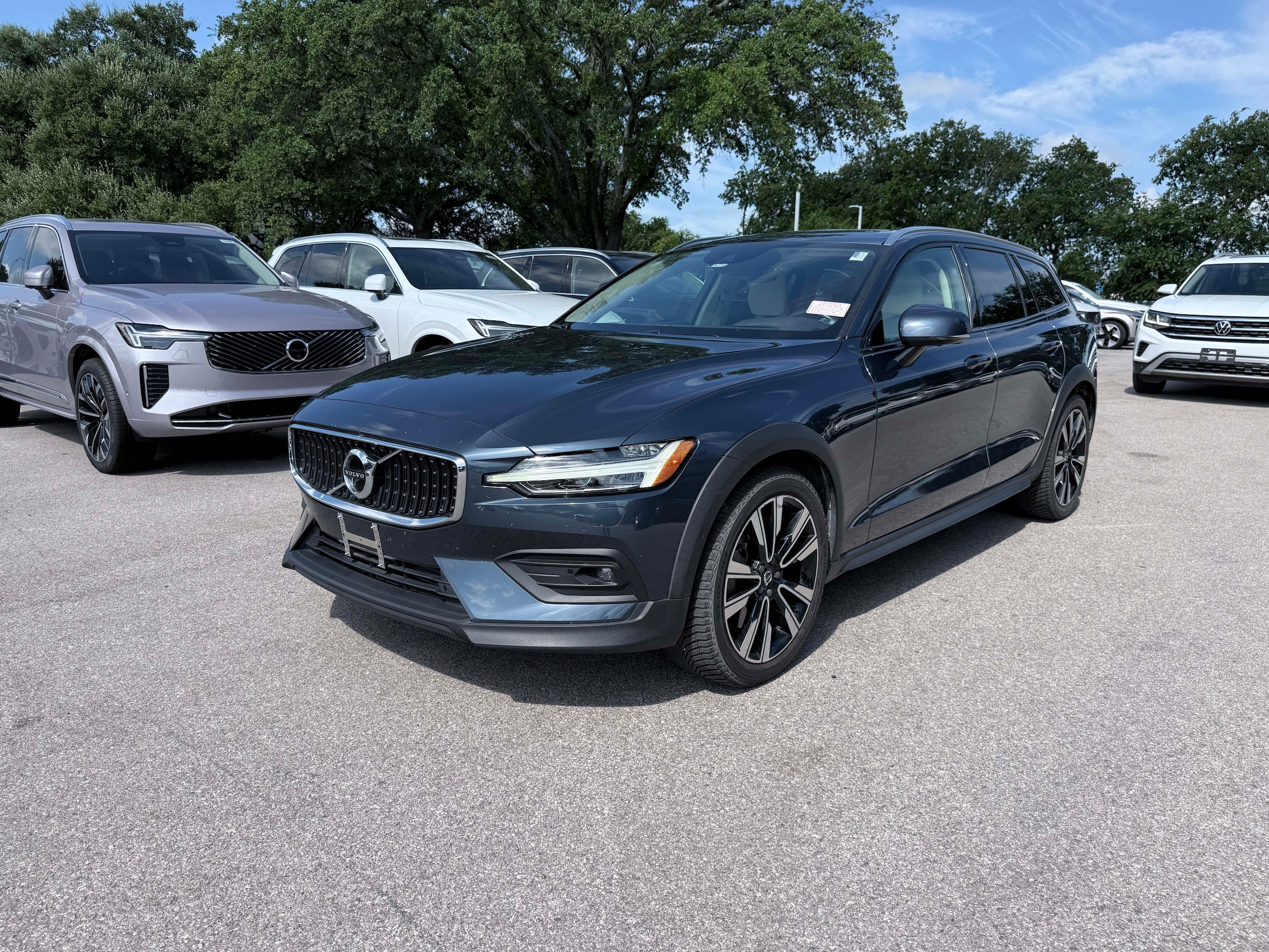 YV4102WK6L1034786