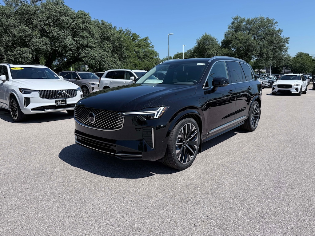New 2026 Volvo XC90 plug-in hybrid T8 Plus 7-Seater SUV