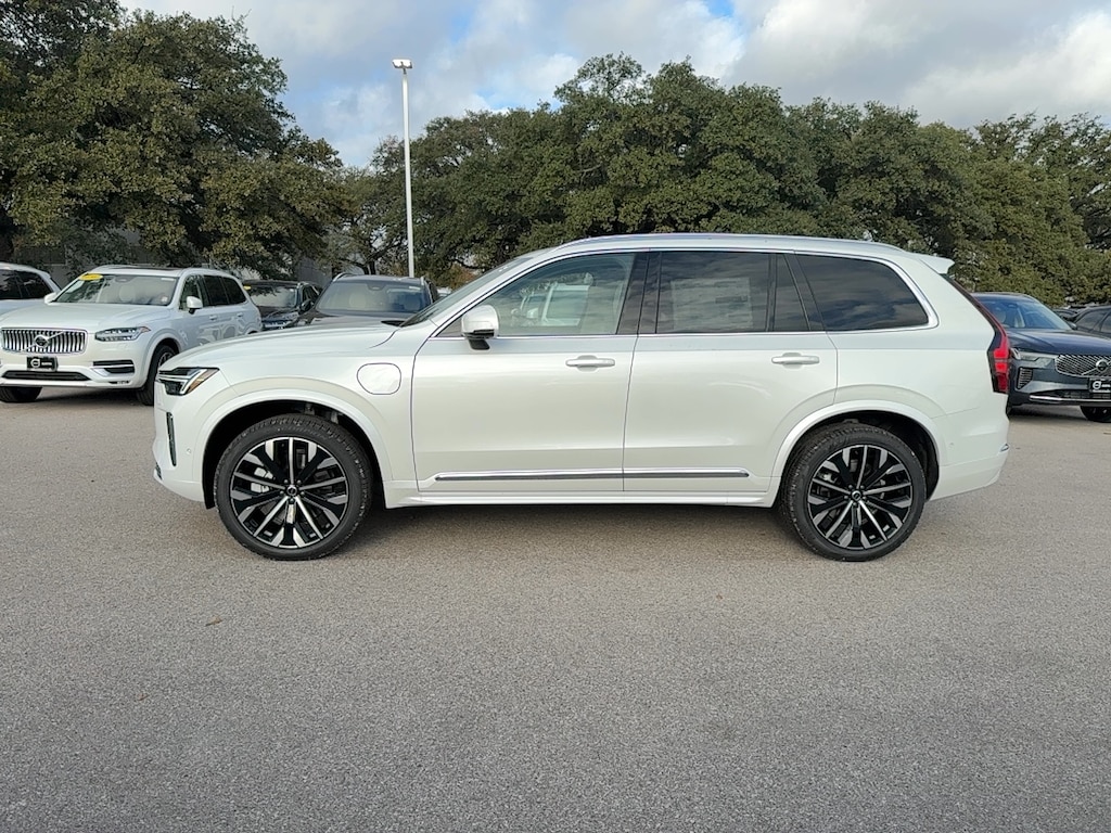 New 2026 Volvo XC90 plug-in hybrid T8 Ultra 7-Seater SUV