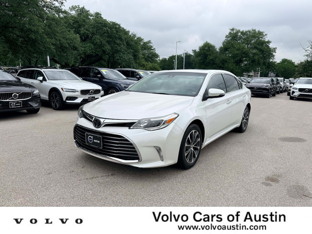 Used 2018 Toyota Avalon XLE Premium Sedan