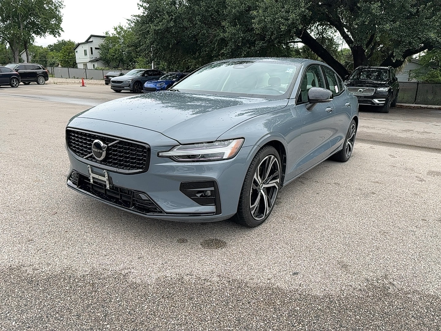 Used 2024 Volvo S60 Core with VIN 7JRL12FK0RG308435 for sale in Austin, TX