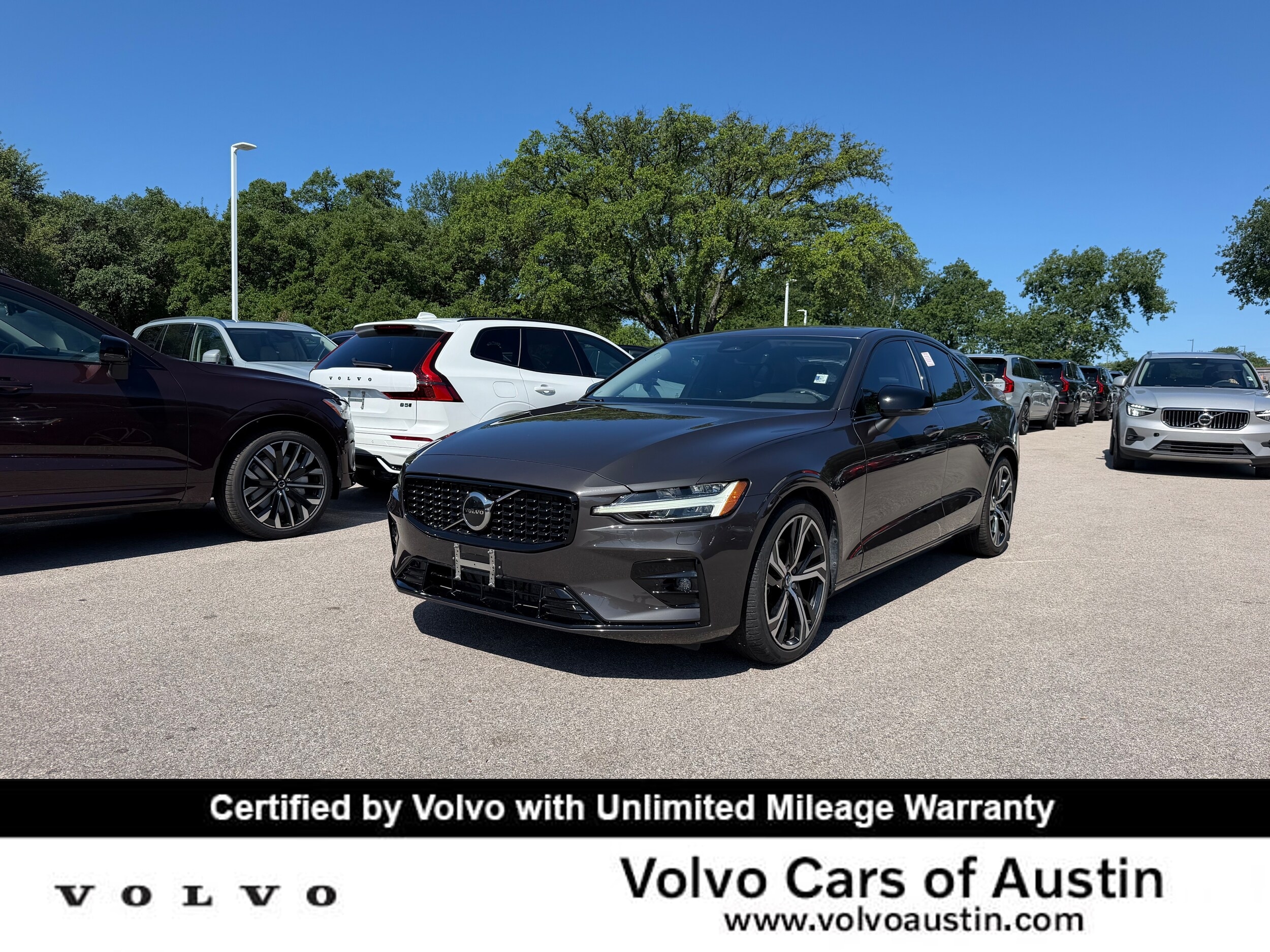 2024 Volvo S60 B5 Core Dark Theme AWD's photo