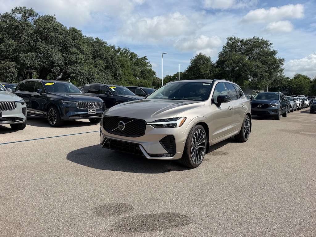 New 2026 Volvo XC60 B5 Ultra SUV
