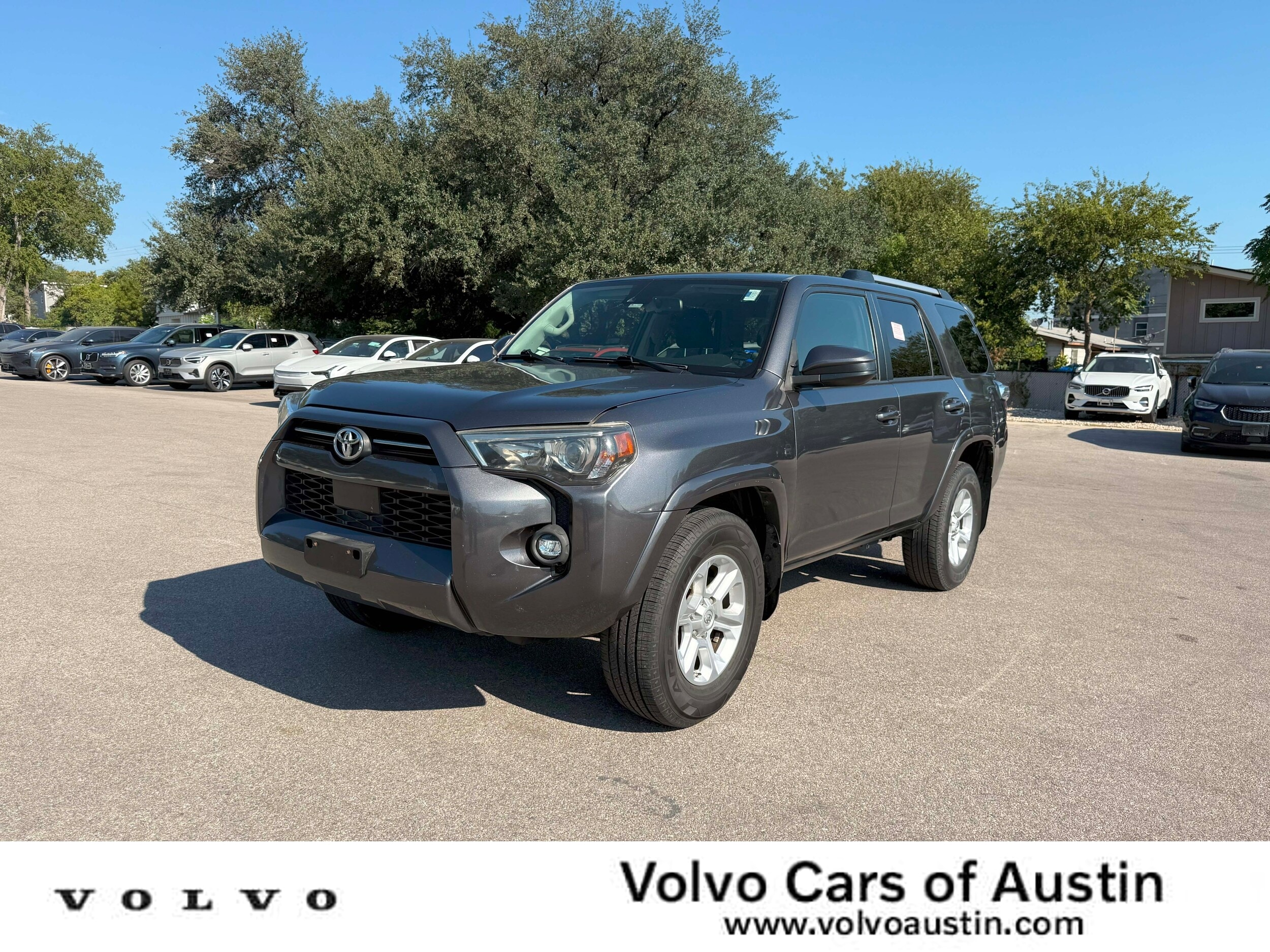 2021 Toyota 4Runner SR5's photo