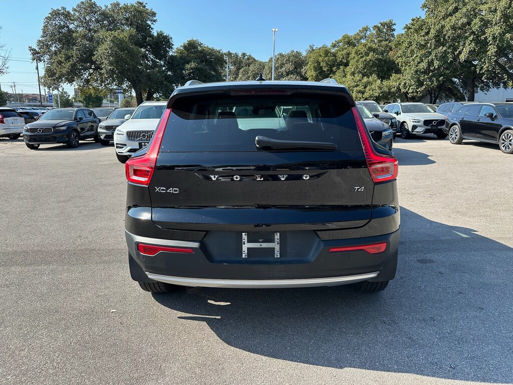 Used 2022 Volvo XC40 For Sale at Volvo Cars of Austin VIN