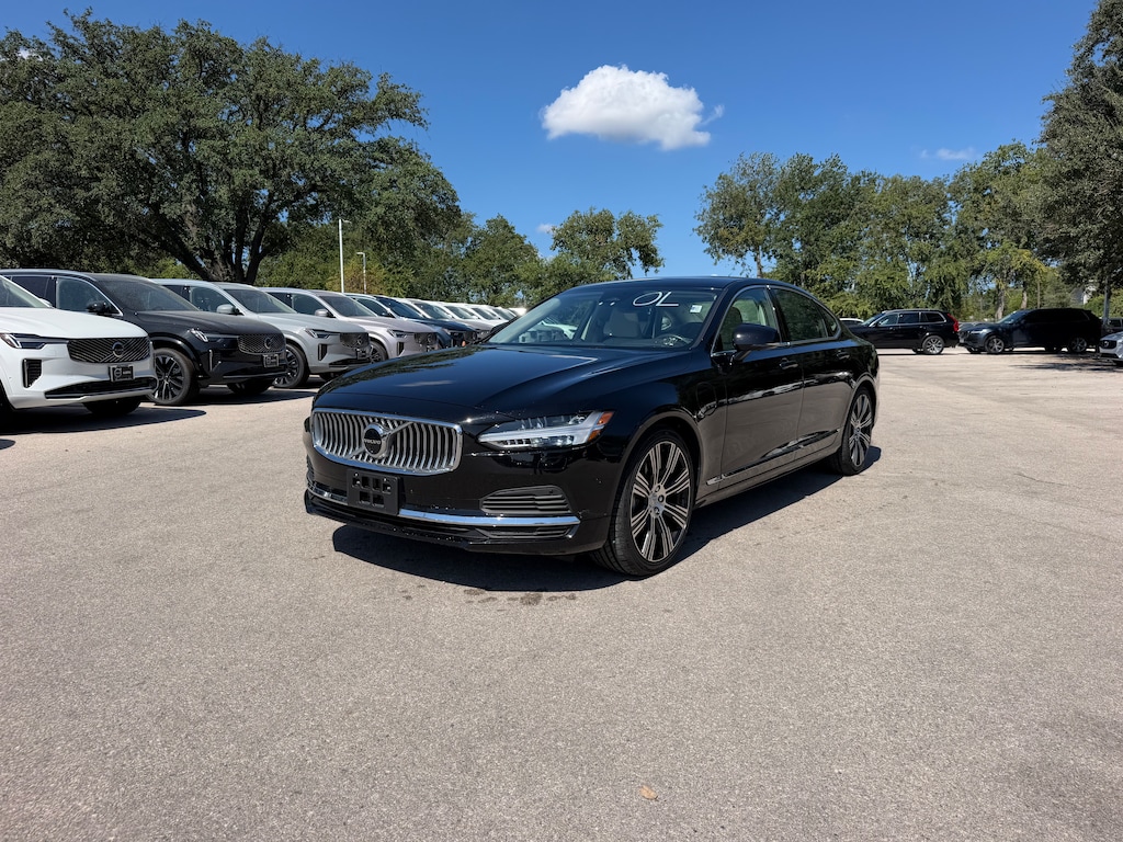 Certified 2024 Volvo S90 plug-in hybrid T8 Ultimate Sedan