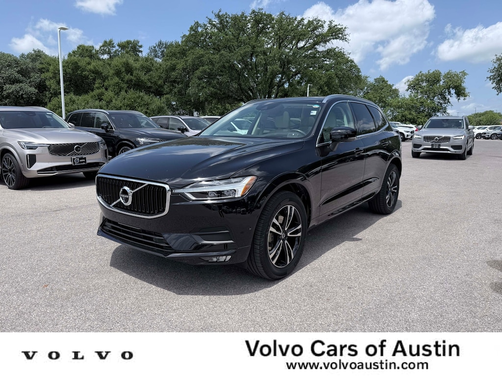 Used 2018 Volvo XC60 T5 AWD Momentum SUV