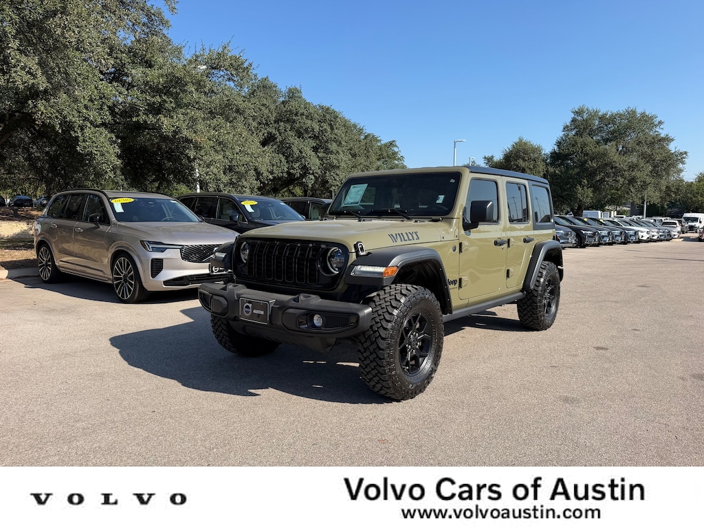 Used 2025 Jeep Wrangler Willys SUV
