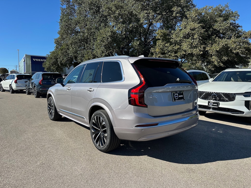 New 2026 Volvo XC90 B5 Core SUV