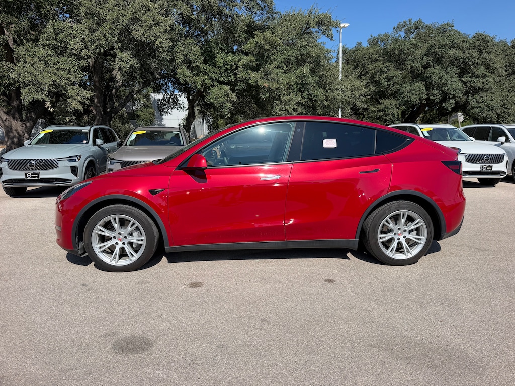 Used 2022 Tesla Model Y Long Range SUV