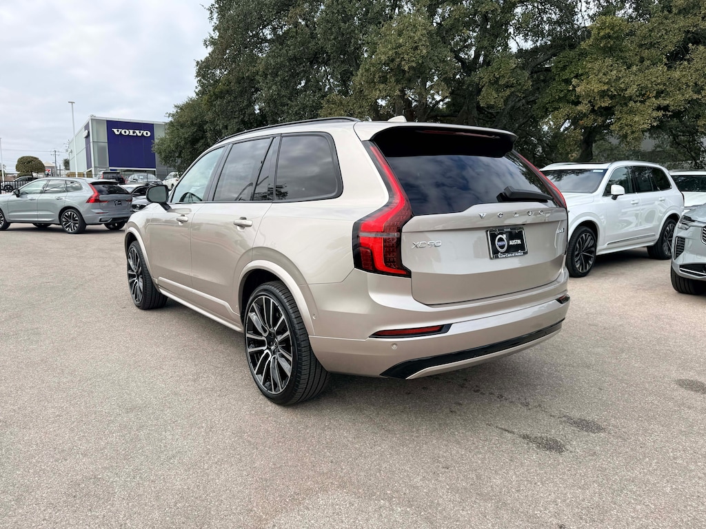 New 2026 Volvo XC90 B6 Ultra Dark Theme 7-Seater SUV