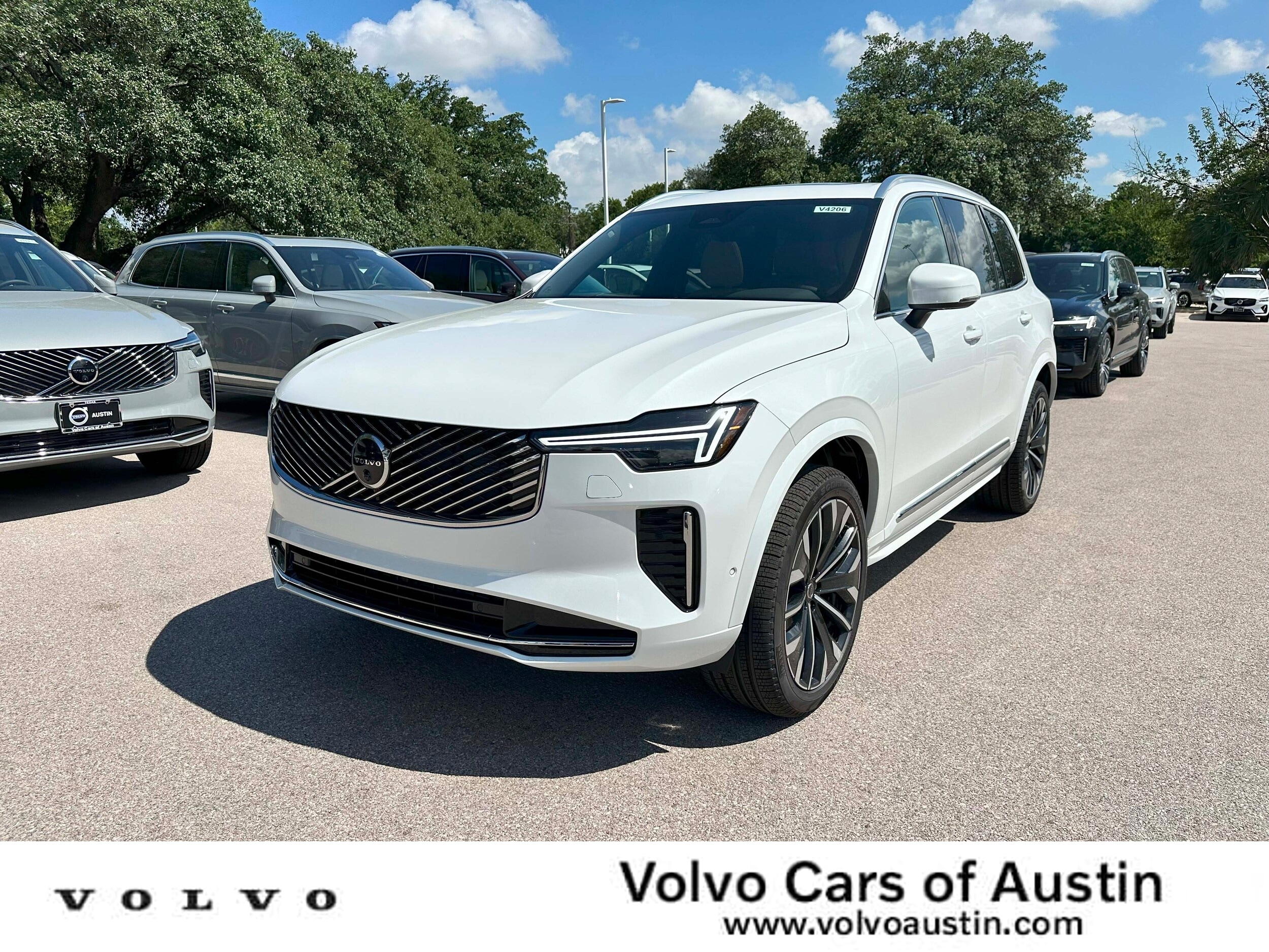 2026 Volvo XC90 B6 Plus 7-Seater SUV