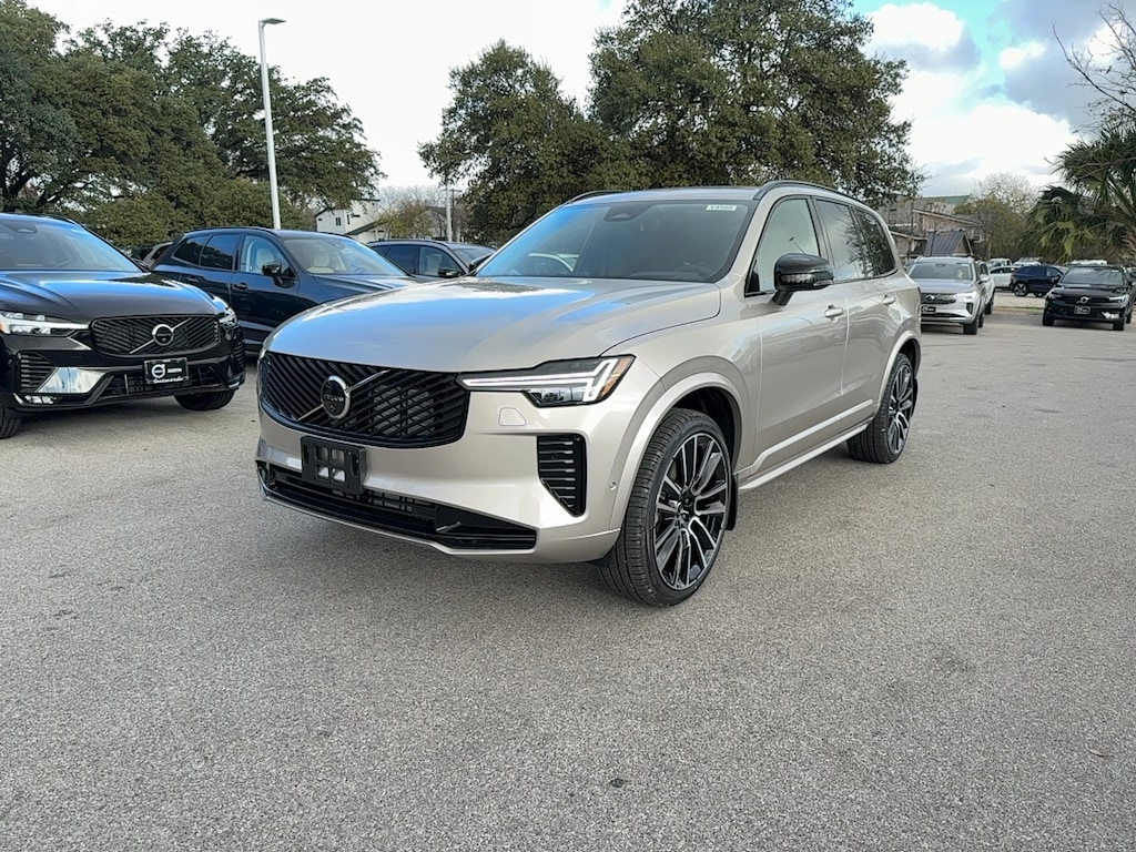 New 2026 Volvo XC90 B6 Ultra Dark Theme 7-Seater SUV