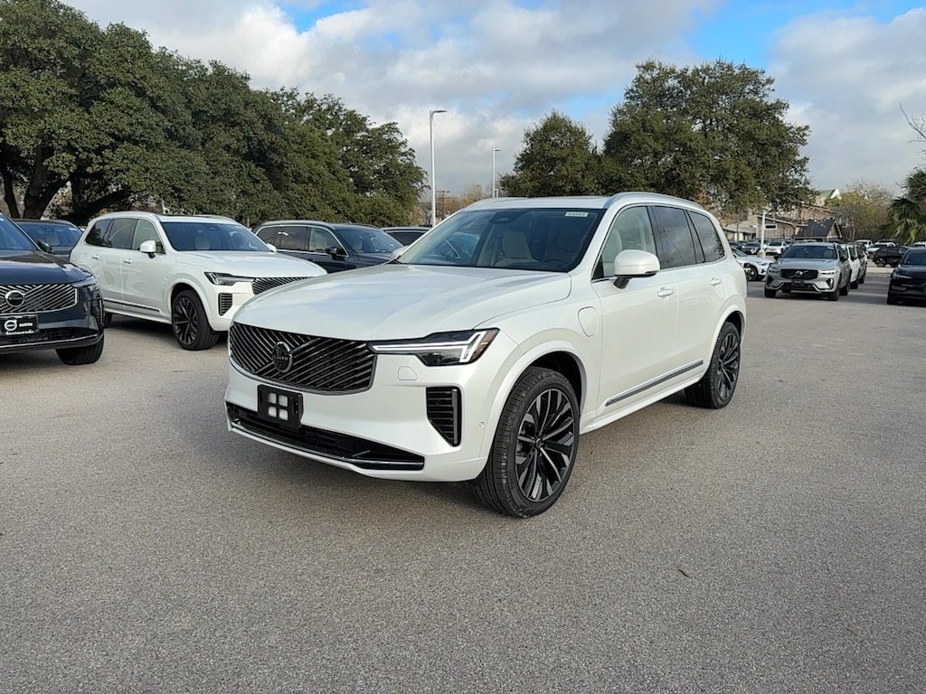 New 2026 Volvo XC90 plug-in hybrid T8 Ultra 7-Seater SUV