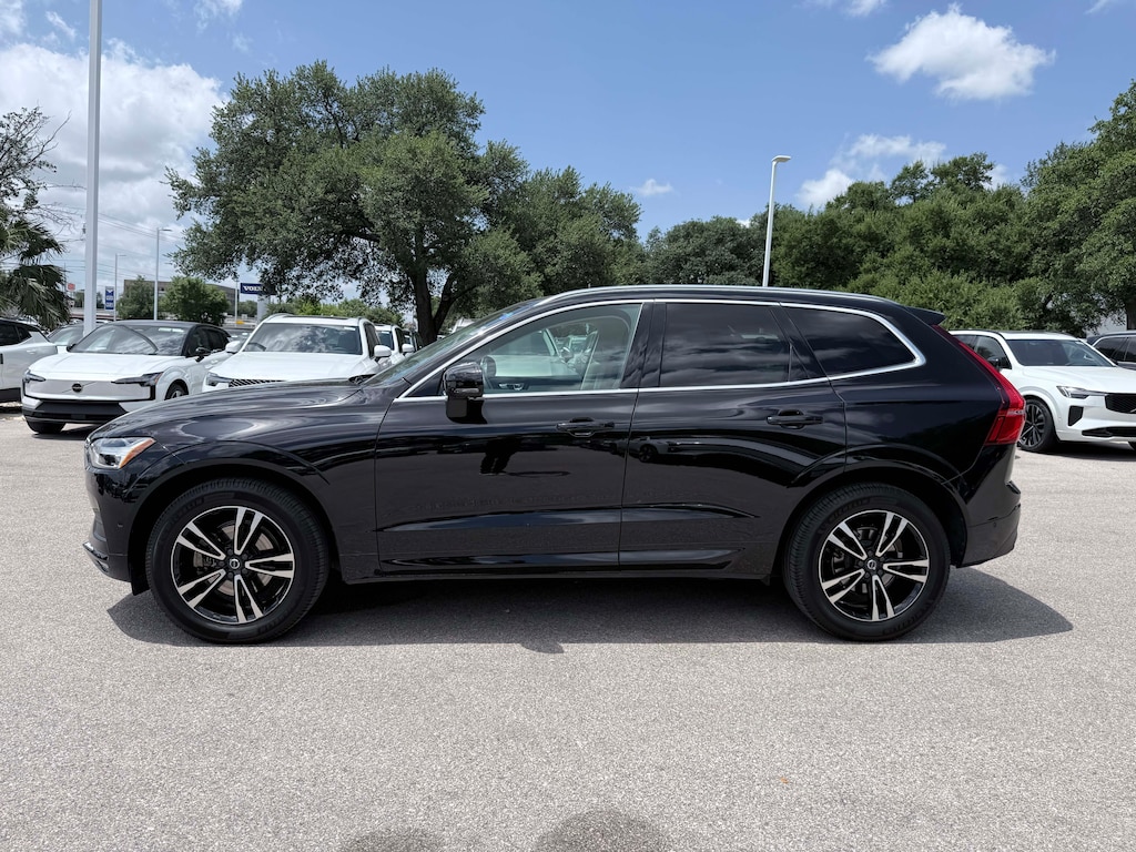 Used 2018 Volvo XC60 T5 AWD Momentum SUV