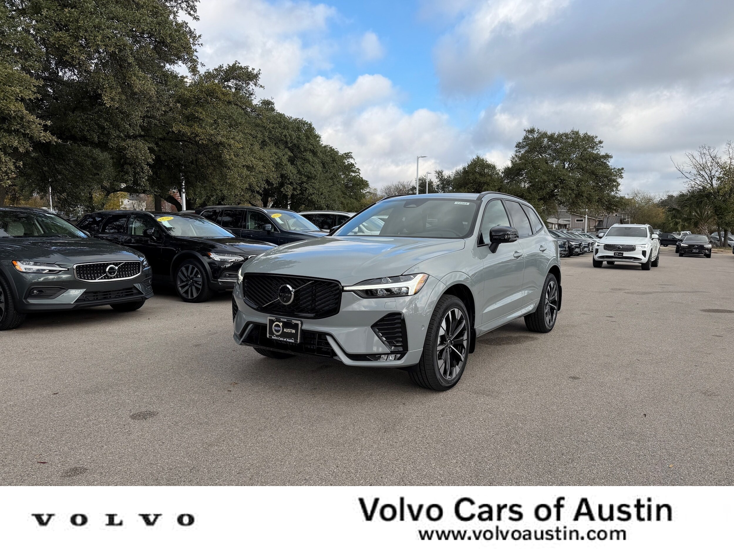 Gray (Vapour Grey) 2026 Volvo XC60 SUV / Crossover All-Wheel Drive 8-Speed Automatic