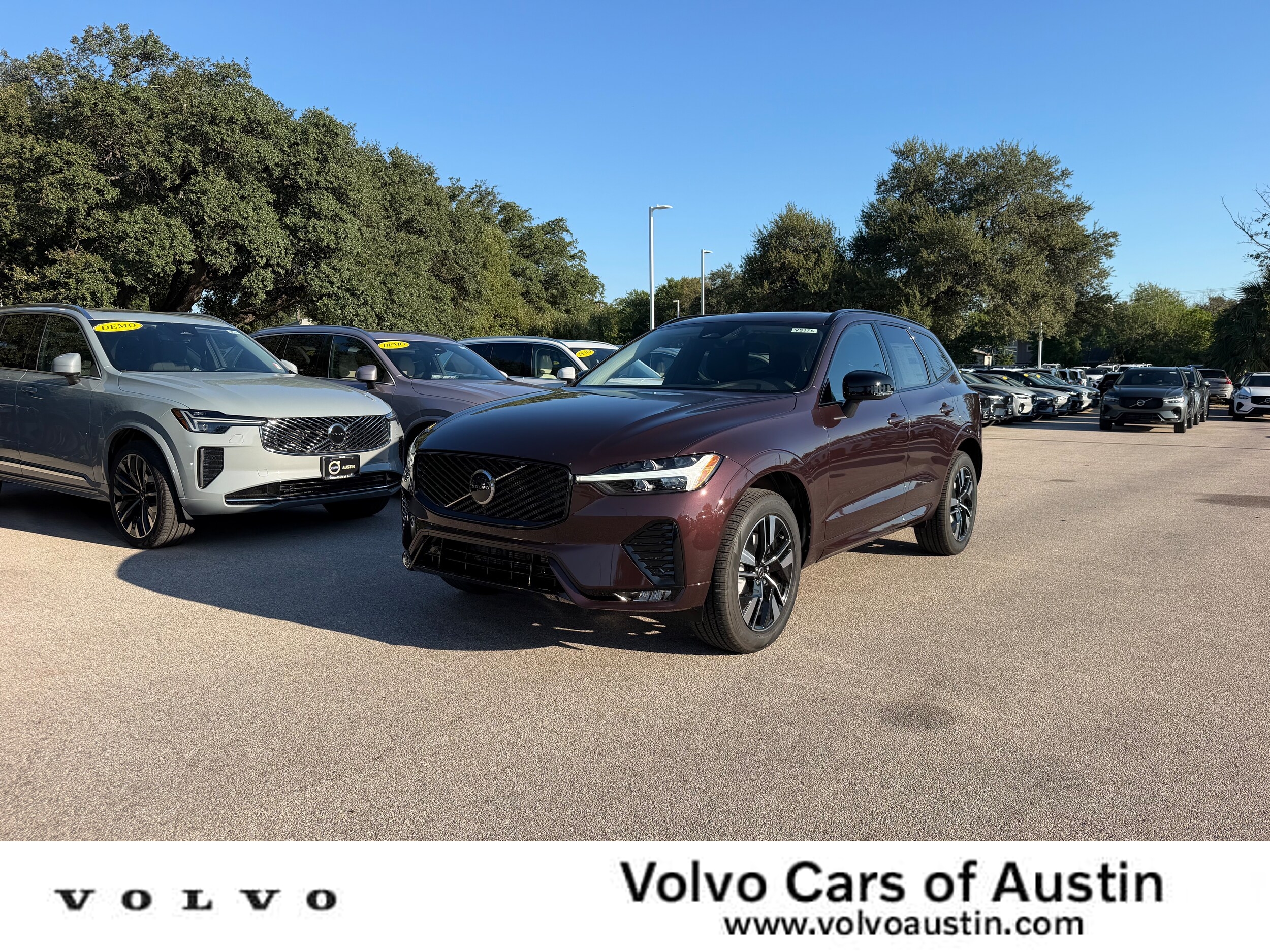 2027 Volvo XC60 B5 Core SUV