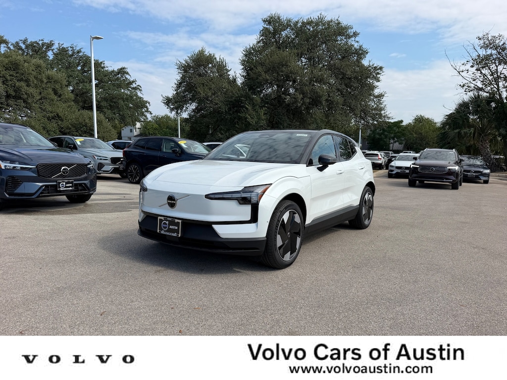 New 2026 Volvo EX30 Twin Motor Ultra SUV